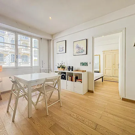 Gambetta - Wifi, 2pers, Hyper Center Niza