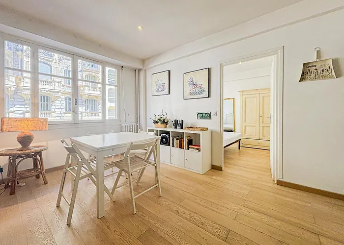 Gambetta - Wifi, 2pers, Hyper Center Nice