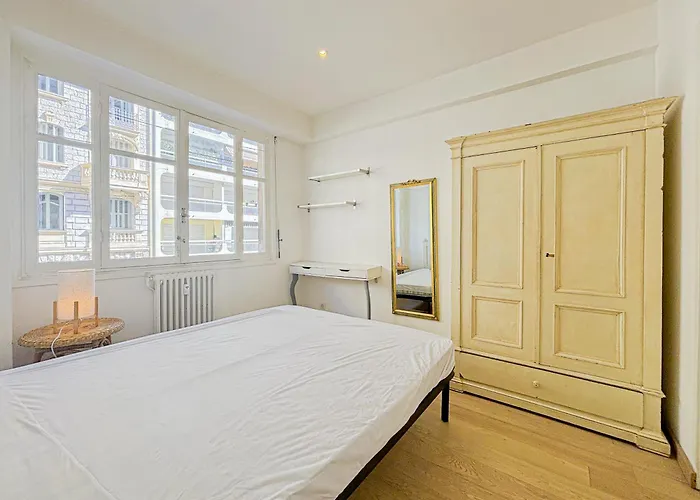 Gambetta - Wifi, 2pers, Hyper Center Apartmán *